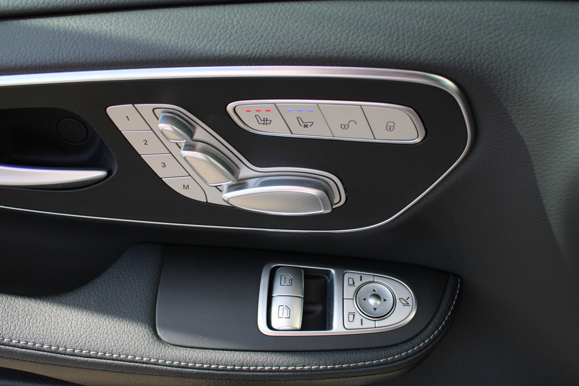 Auto afbeelding: 12