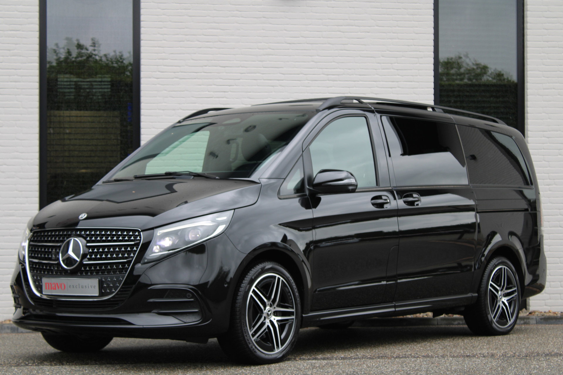 Auto afbeelding: 2