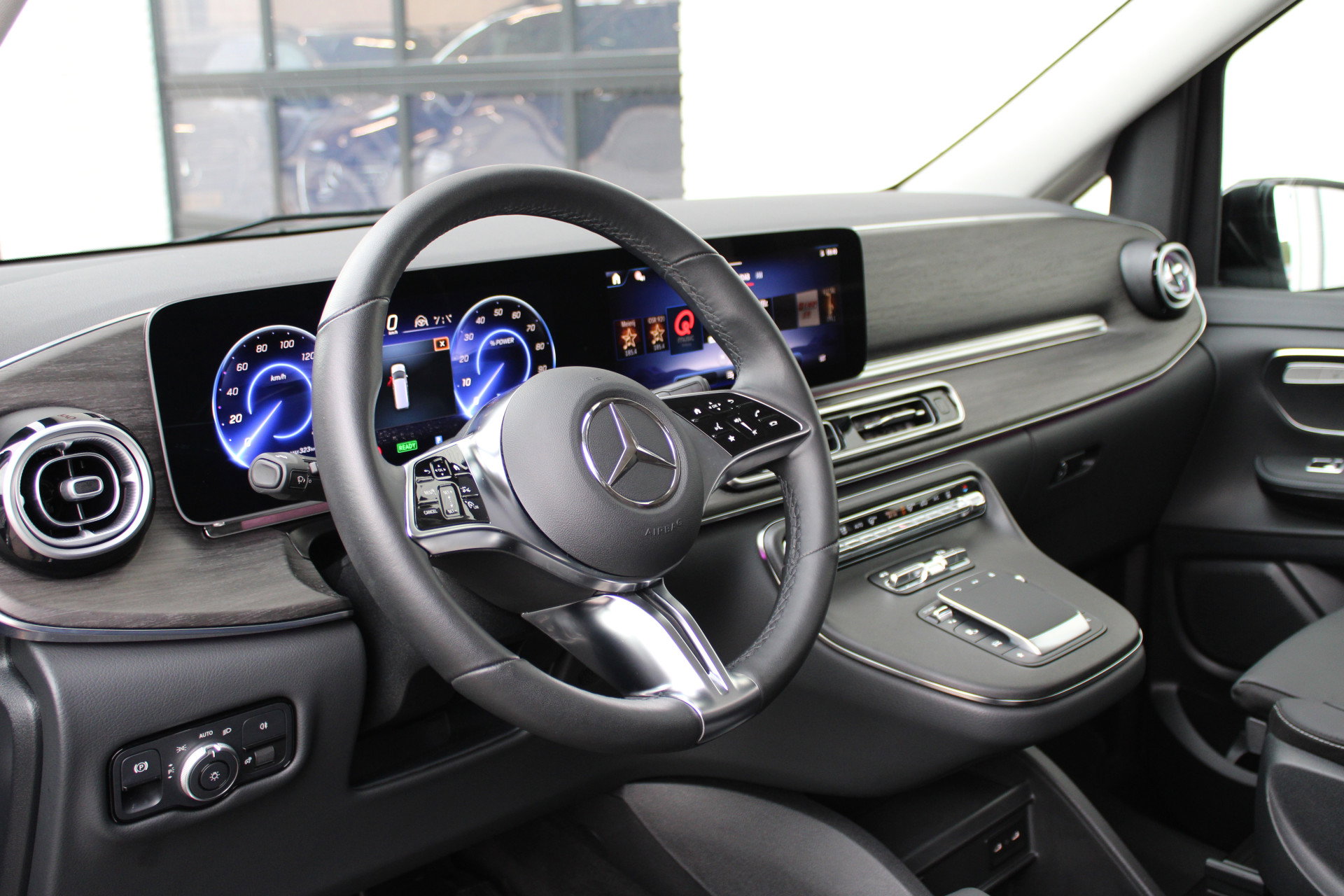 Auto afbeelding: 15