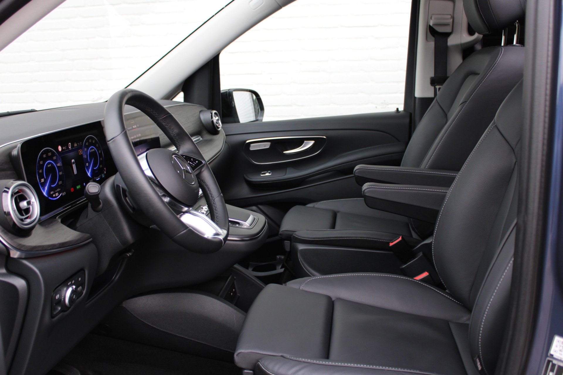 Auto afbeelding: 4