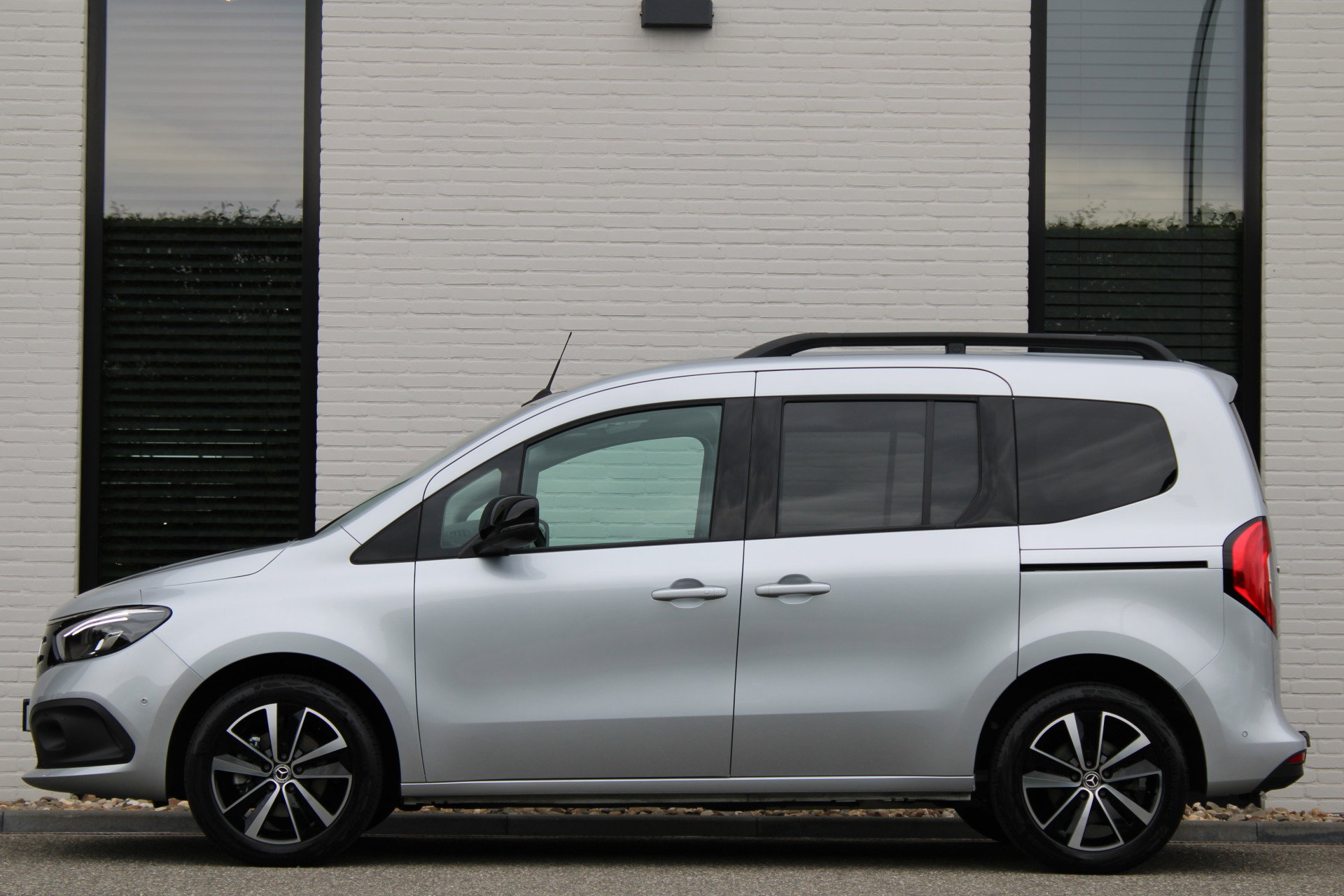 Auto afbeelding: 6