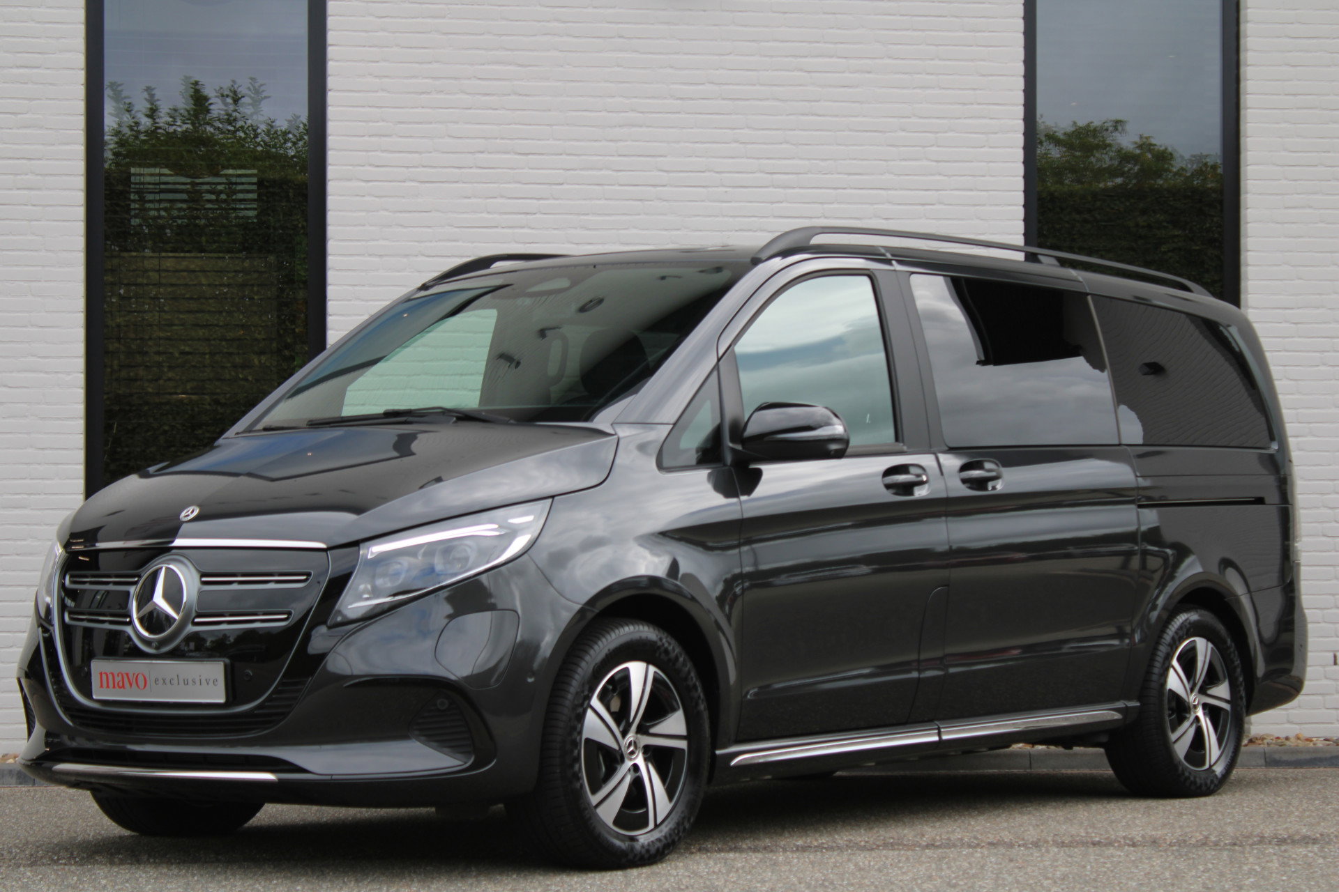 Auto afbeelding: 2