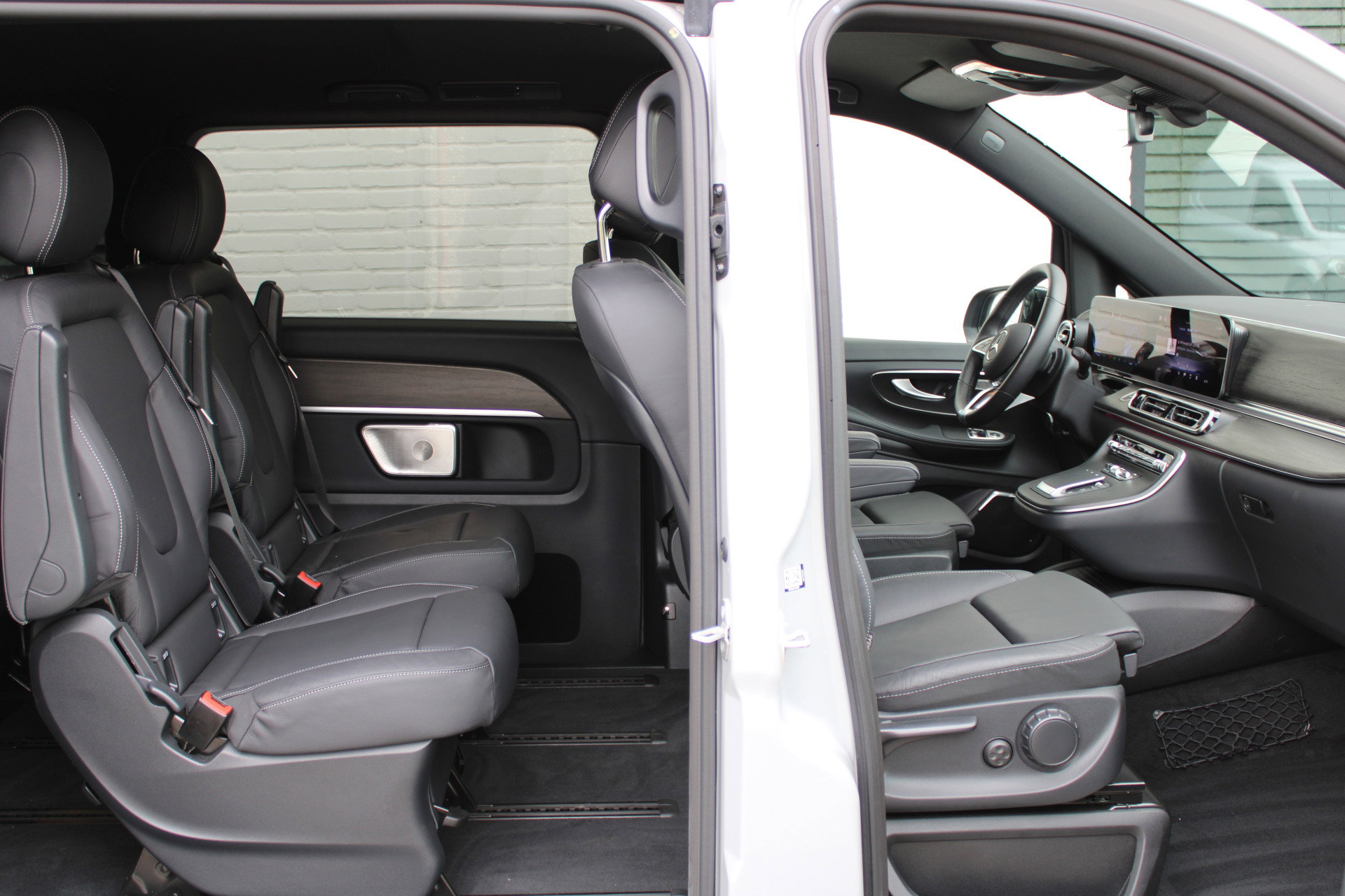 Auto afbeelding: 4