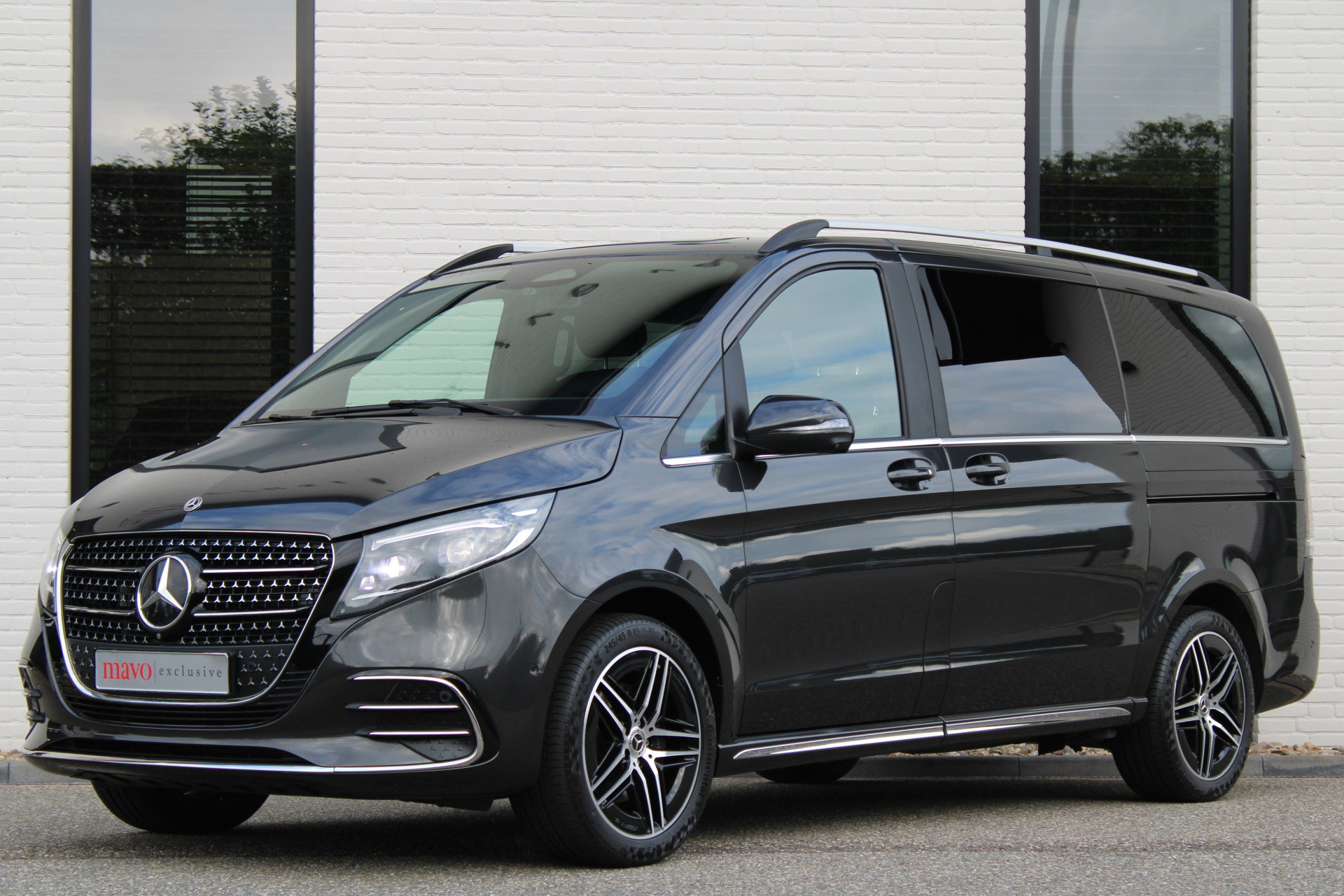 Auto afbeelding: 2