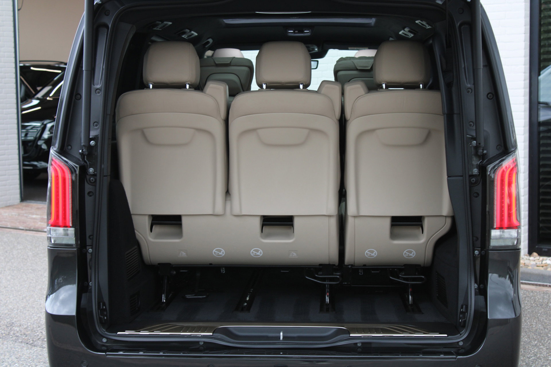 Auto afbeelding: 28