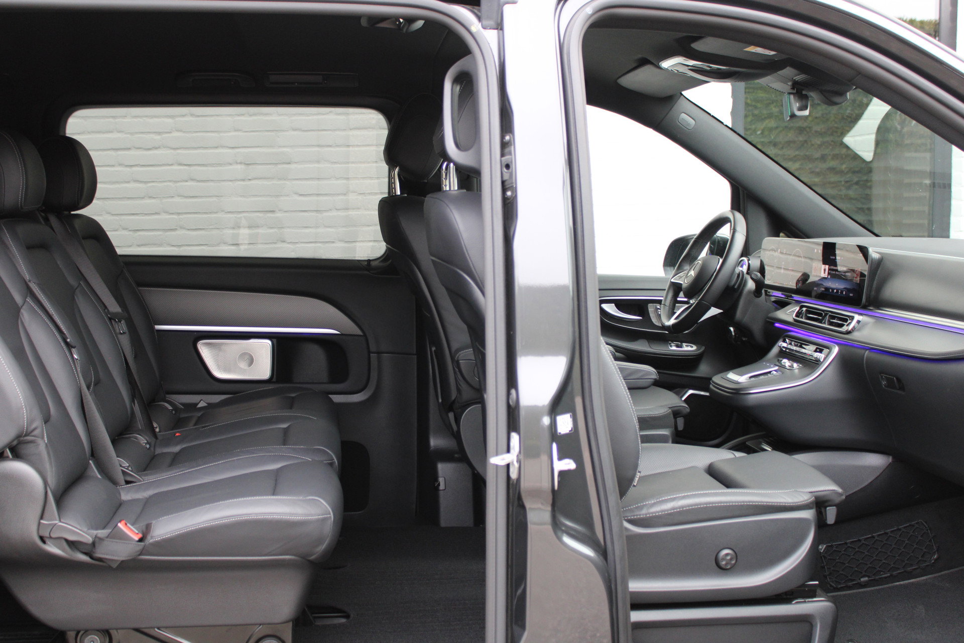 Auto afbeelding: 4