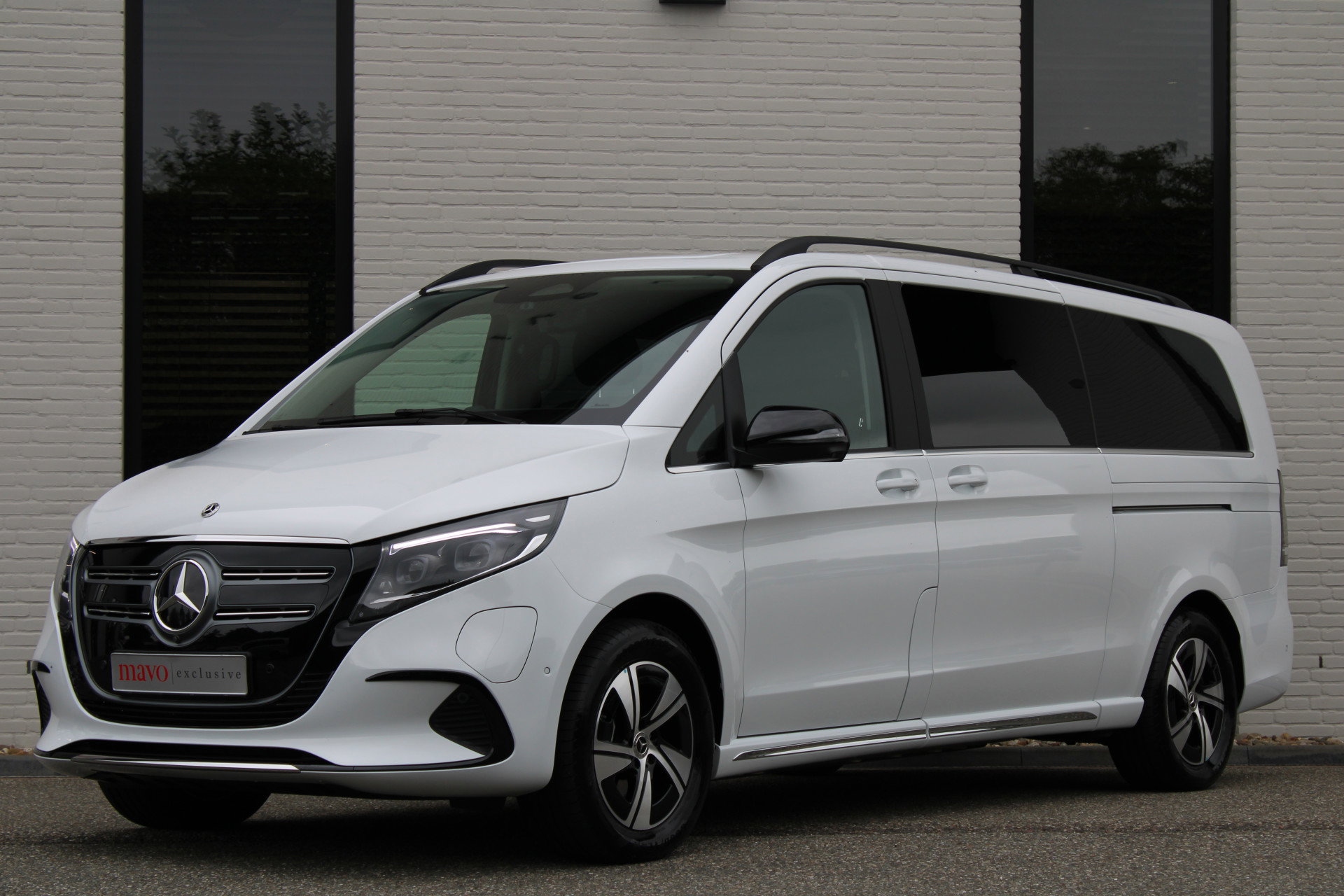 Auto afbeelding: 2