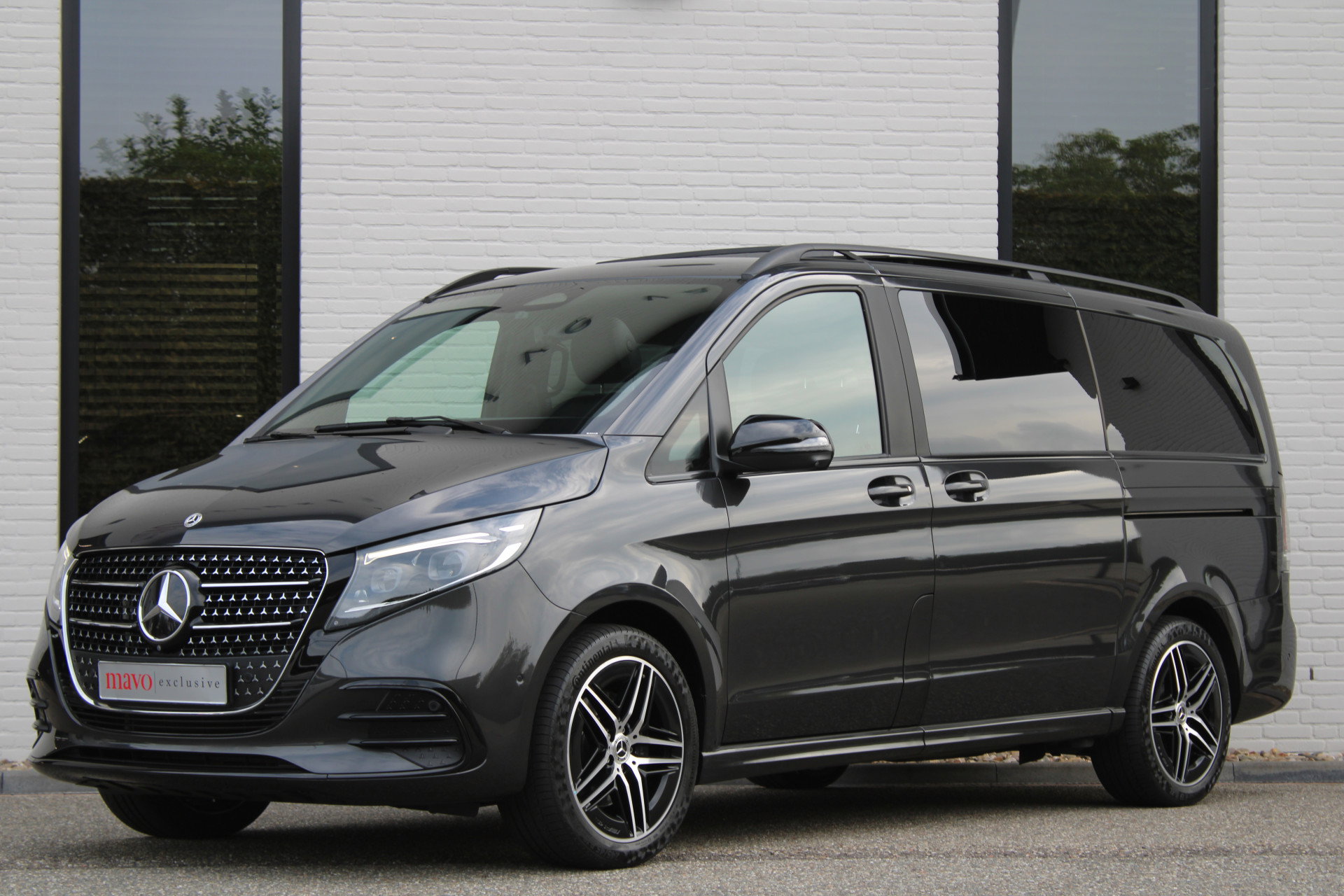 Auto afbeelding: 2