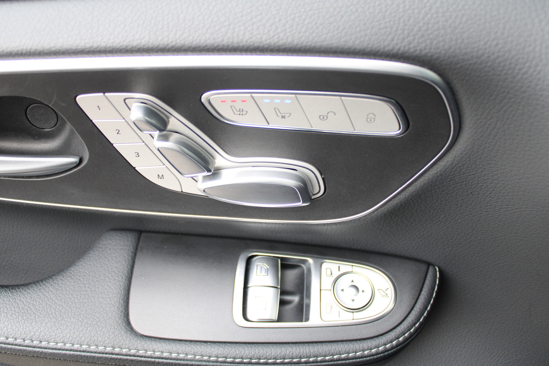 Auto afbeelding: 15