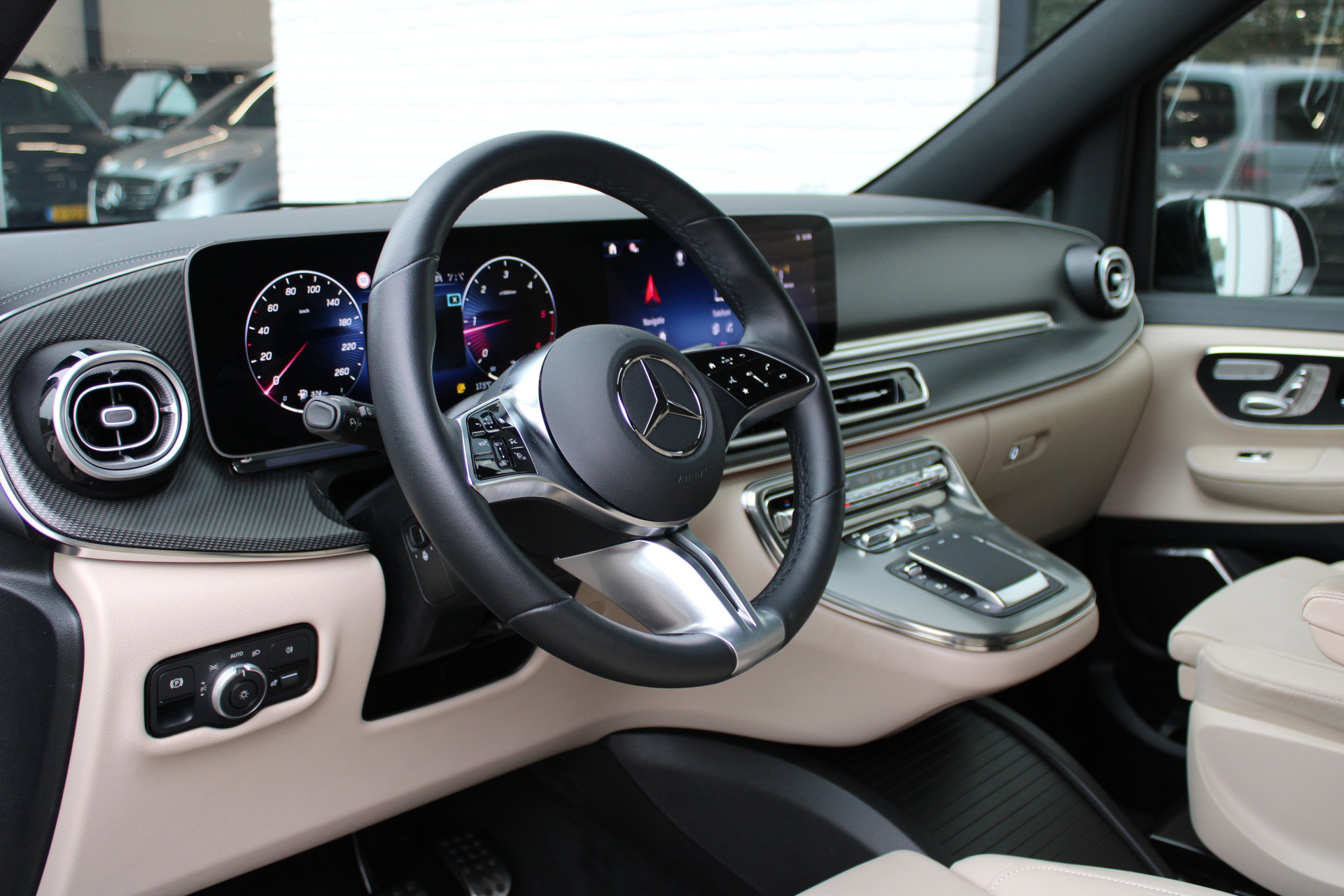 Auto afbeelding: 12