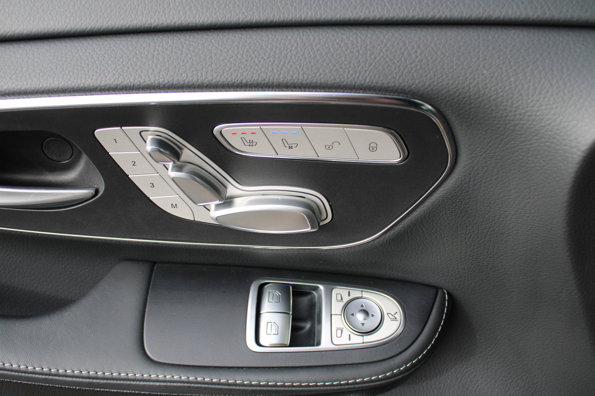 Auto afbeelding: 12