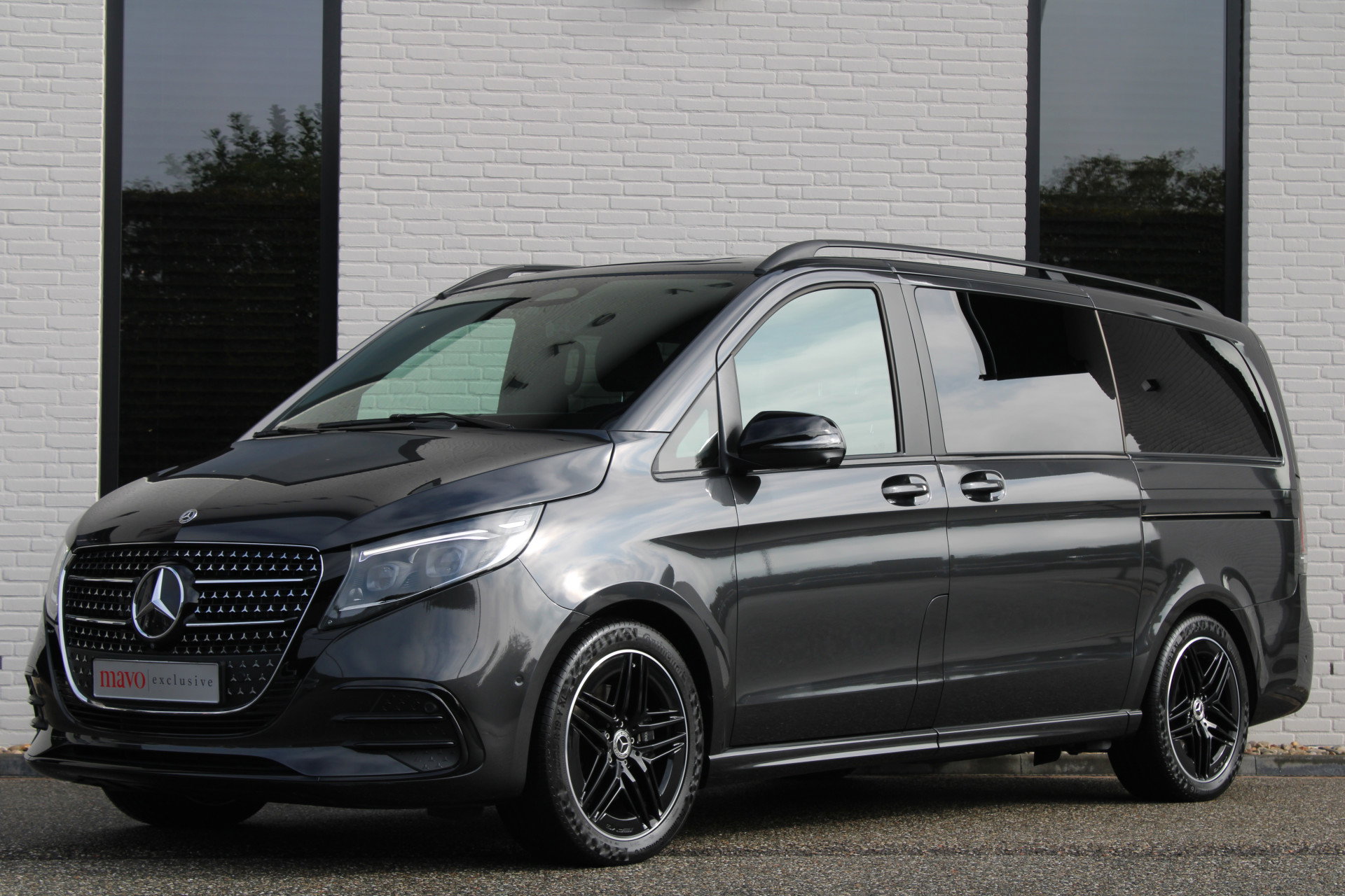 Auto afbeelding: 2