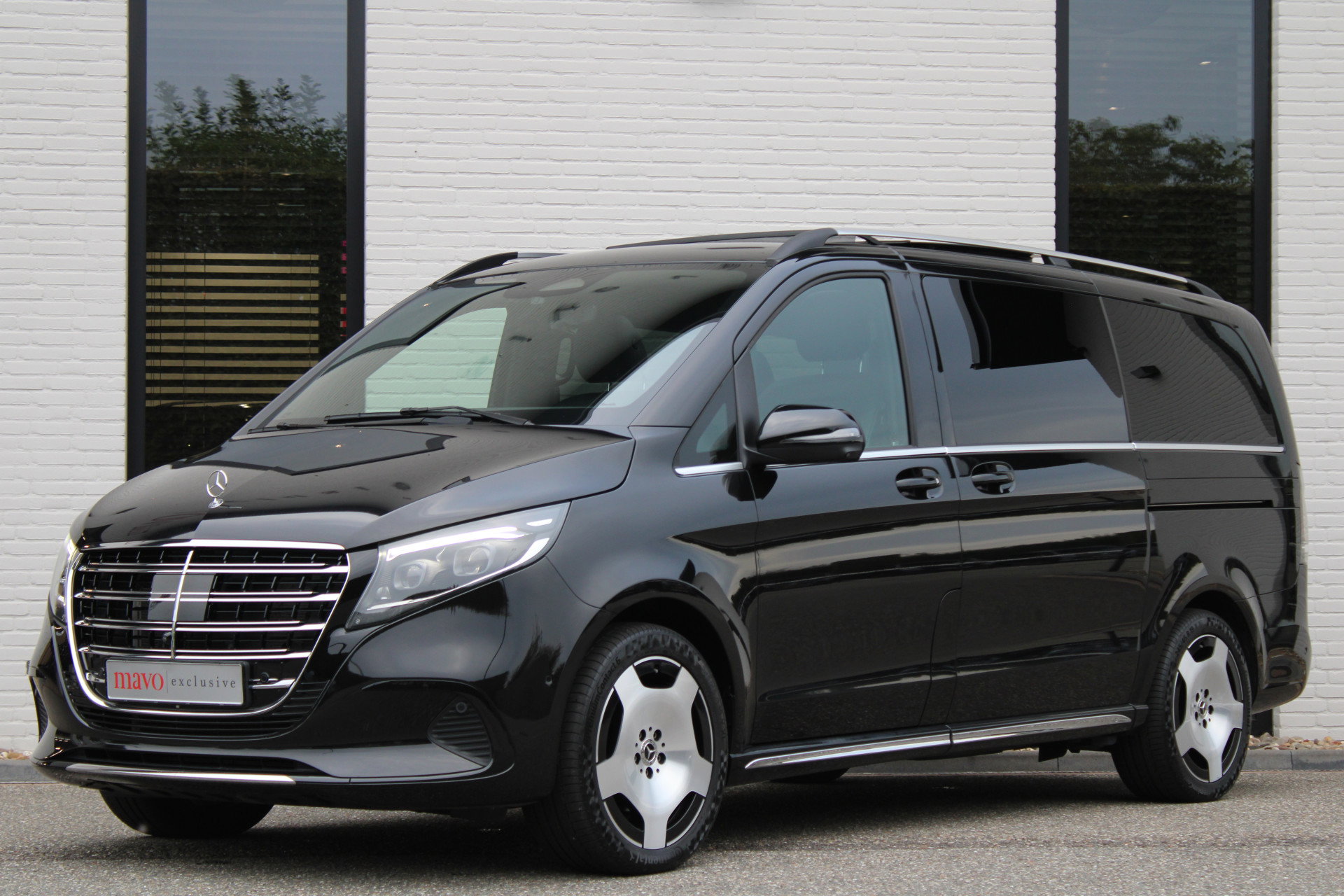 Auto afbeelding: 2