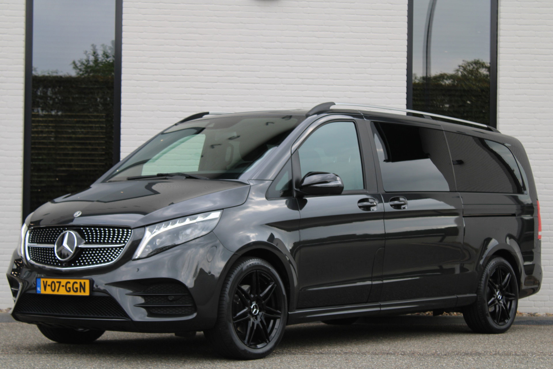 Auto afbeelding: 2