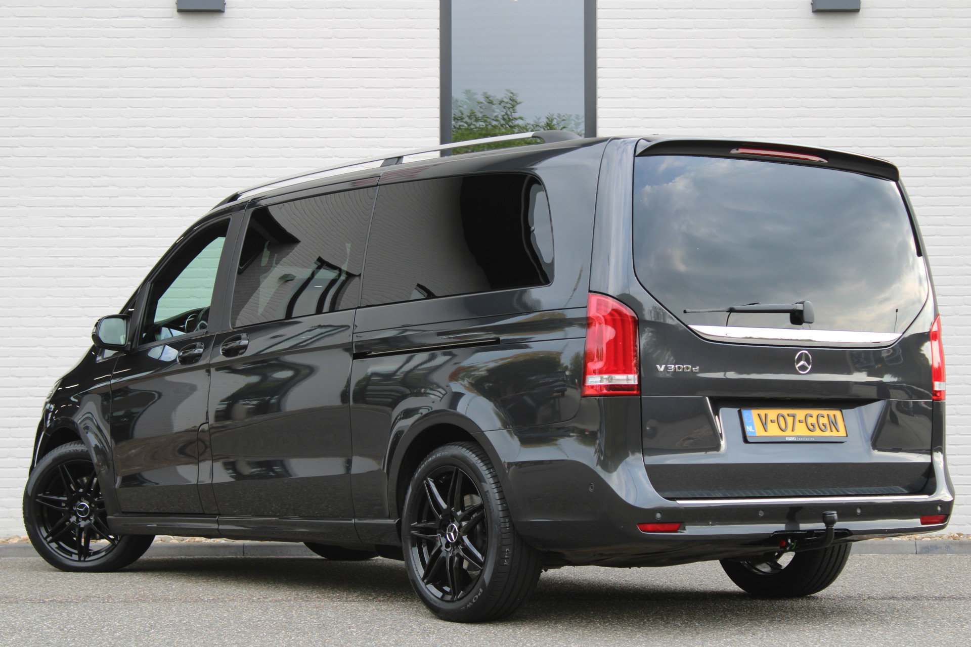 Auto afbeelding: 24