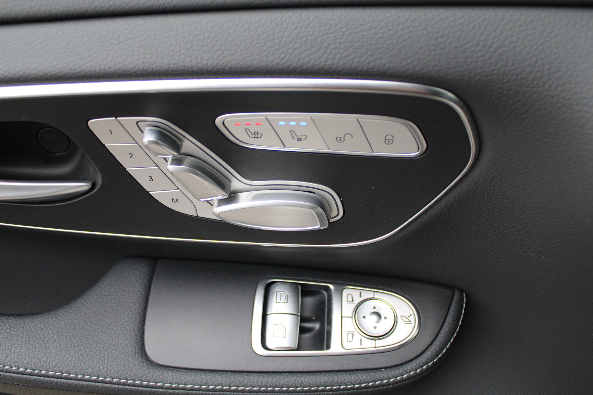 Auto afbeelding: 12