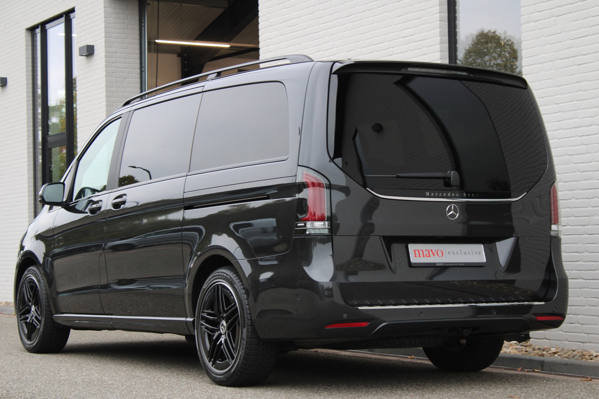 Auto afbeelding: 24