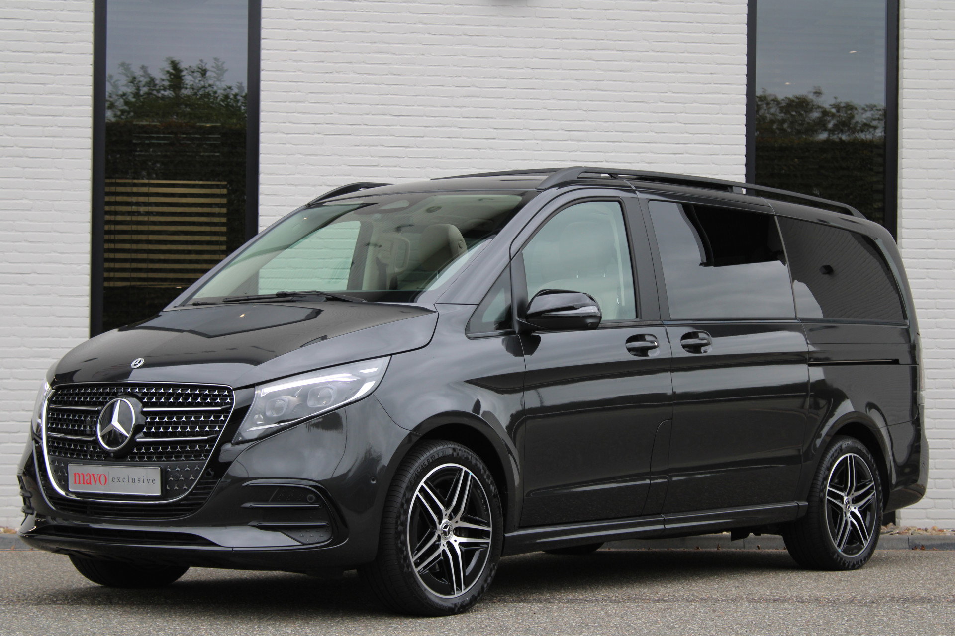 Auto afbeelding: 2