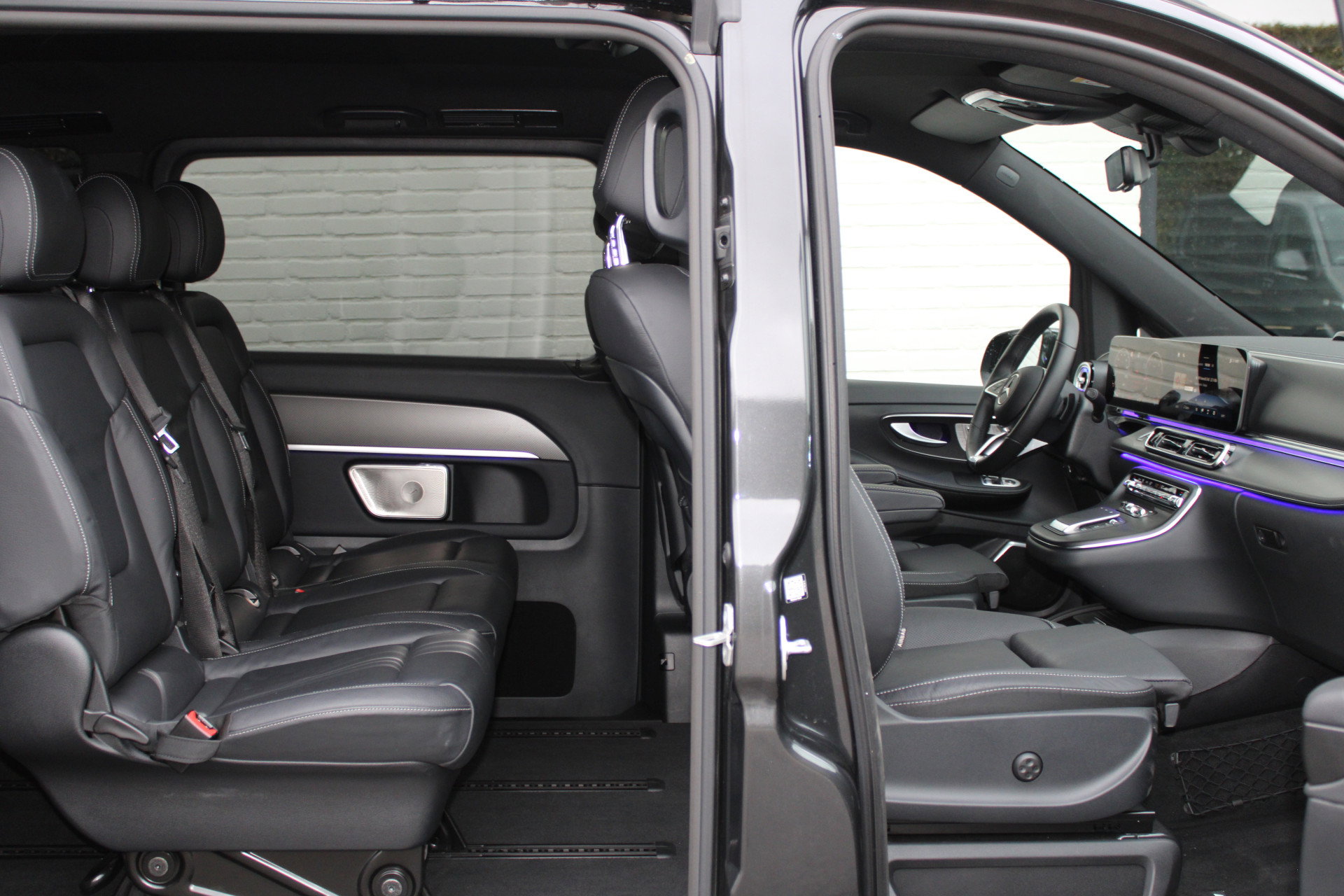Auto afbeelding: 4