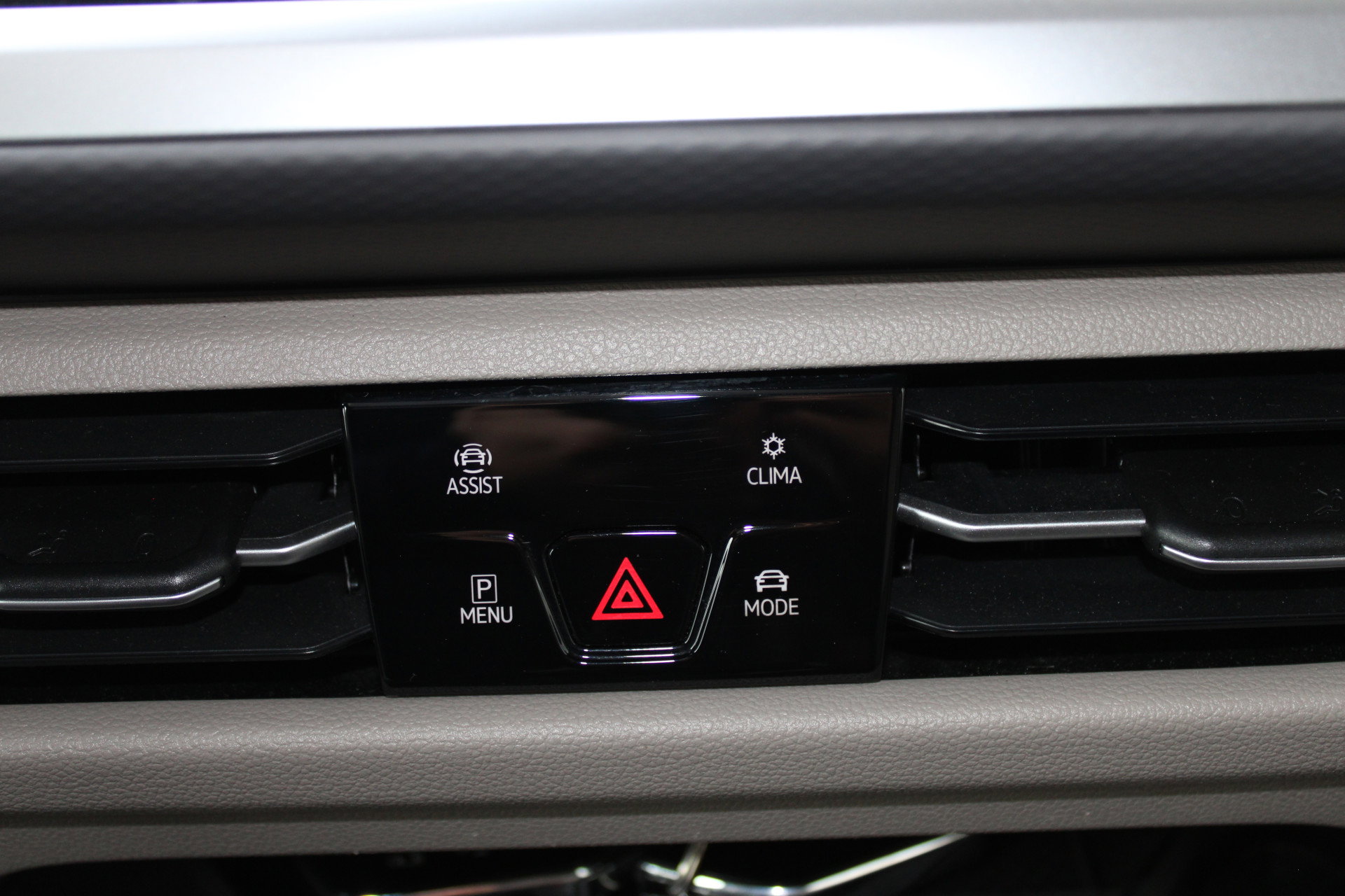 Auto afbeelding: 24