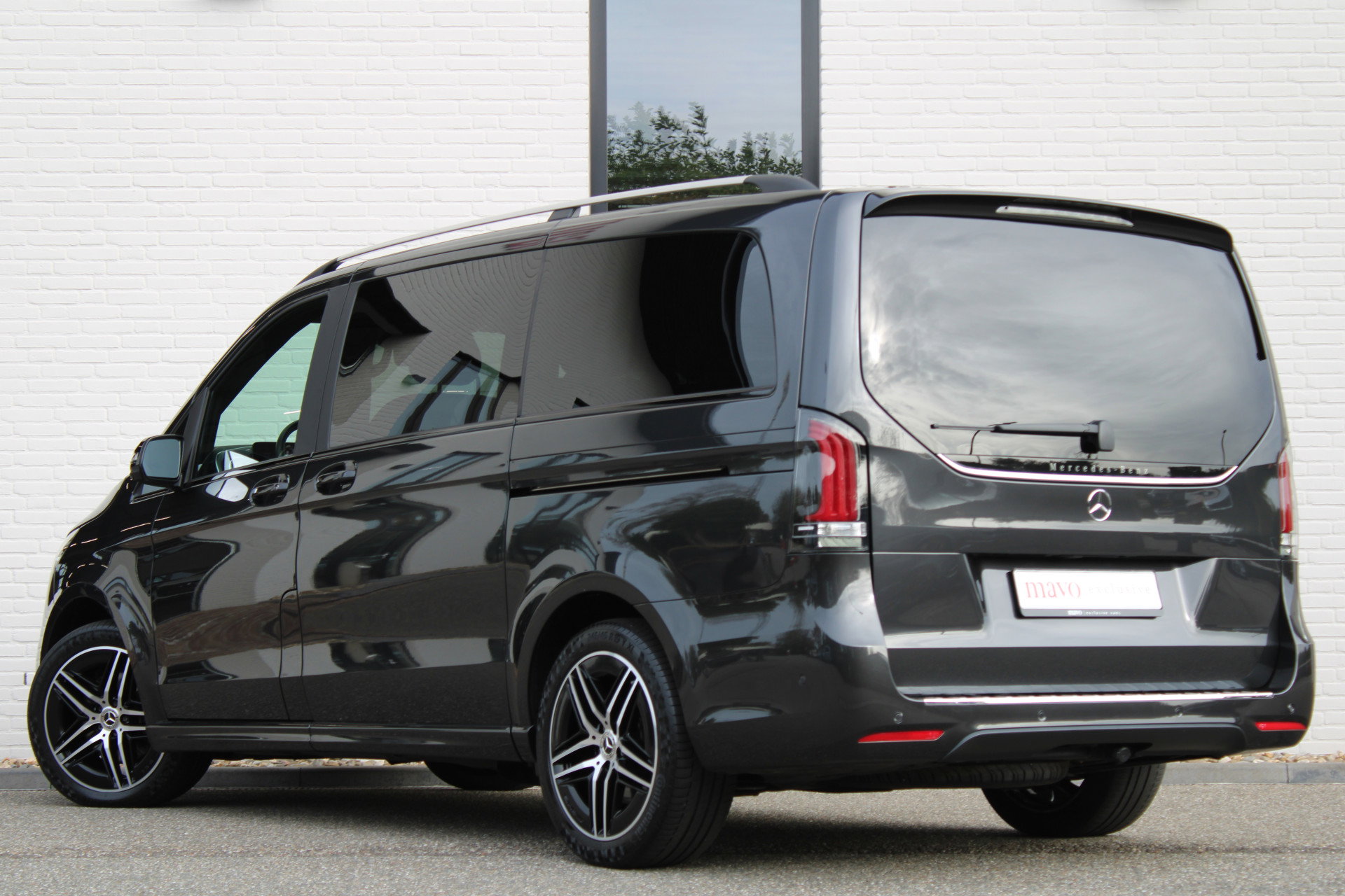 Auto afbeelding: 24
