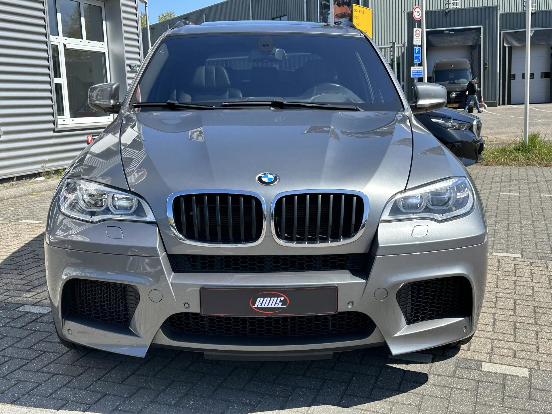 BMW X5M - 13
