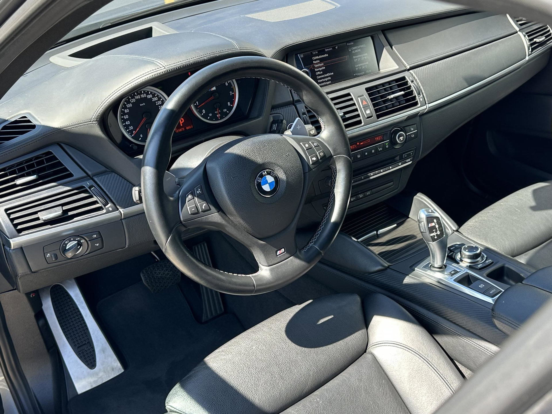 BMW X5M - 1