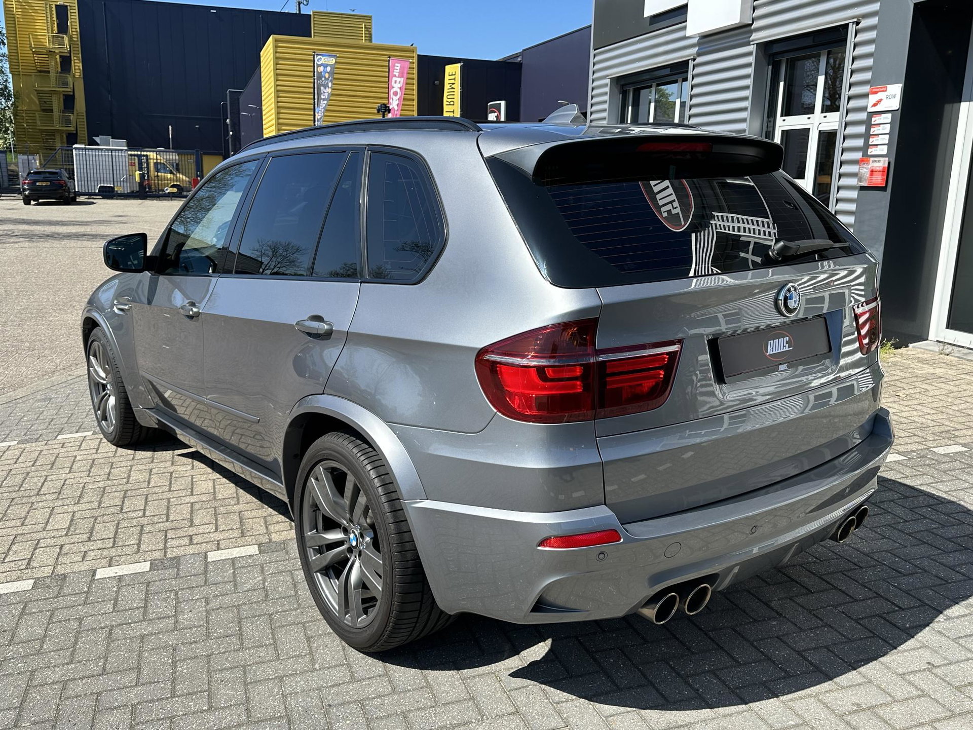 BMW X5M - 6
