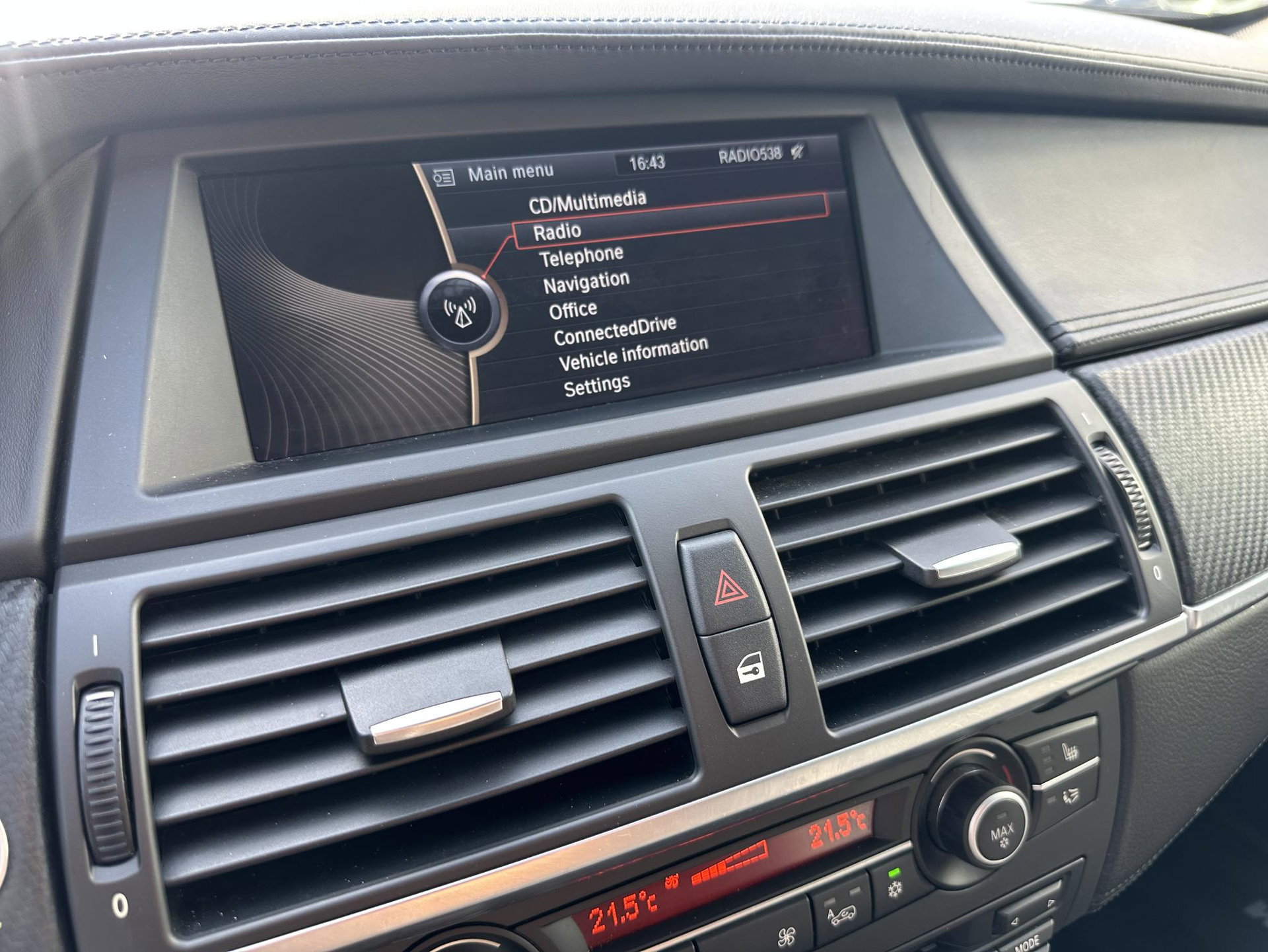BMW X5M - 42