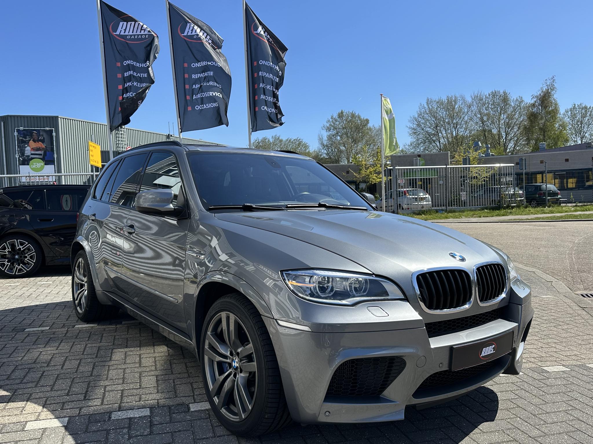 BMW X5M - 10