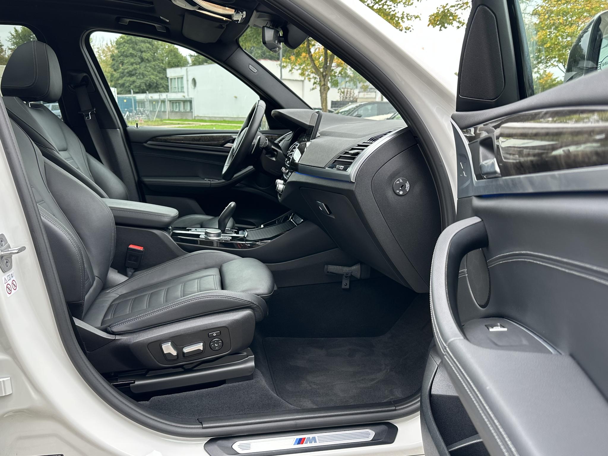 BMW X3 - 24