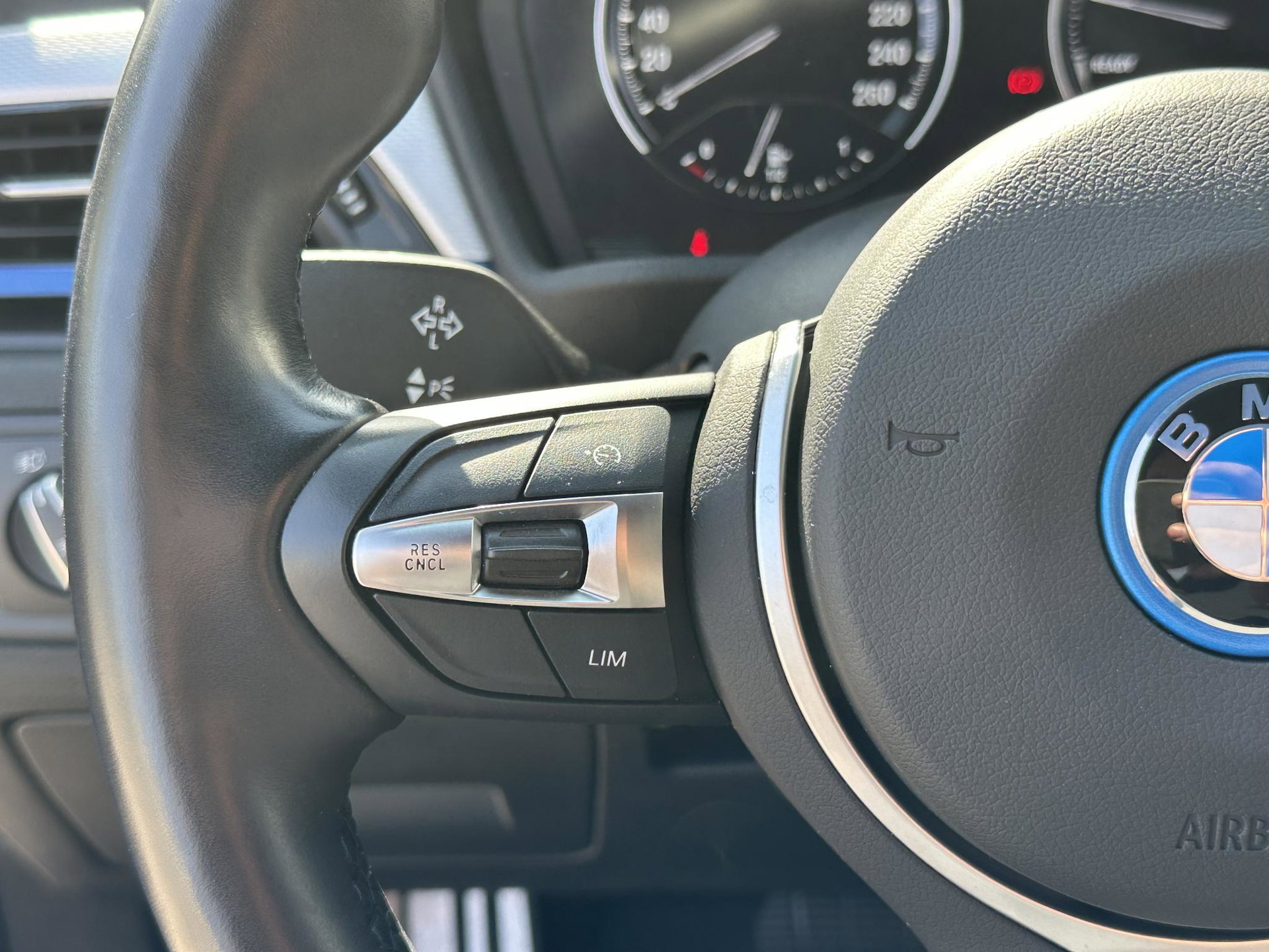 BMW X1 - 10