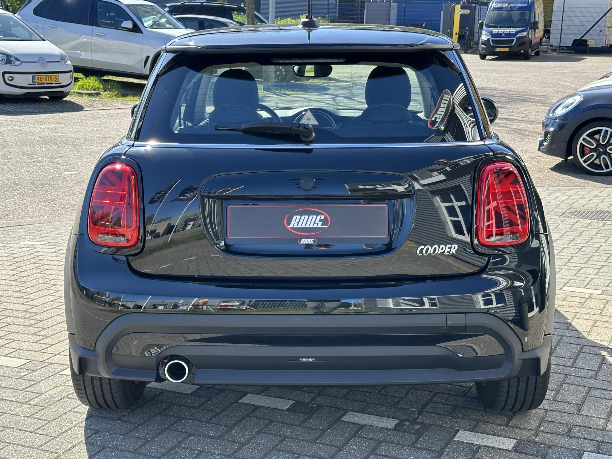 MINI Cooper - 6