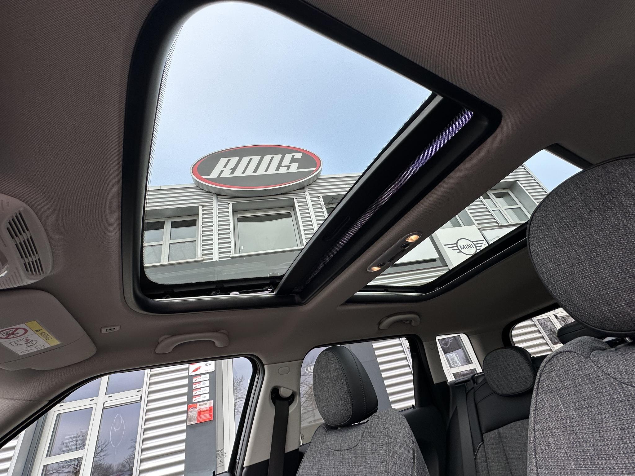 MINI Clubman - 12