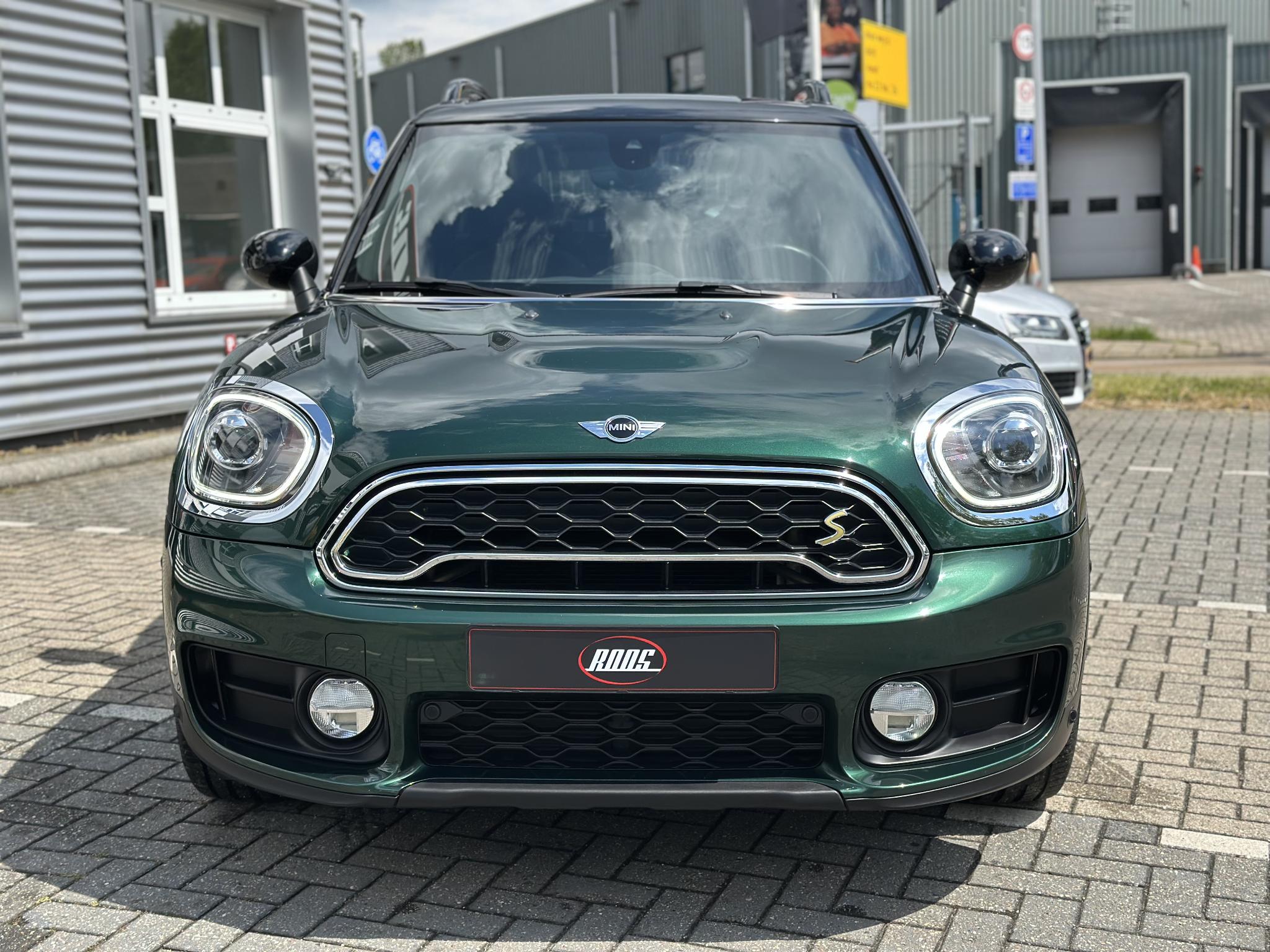 MINI Countryman - 16