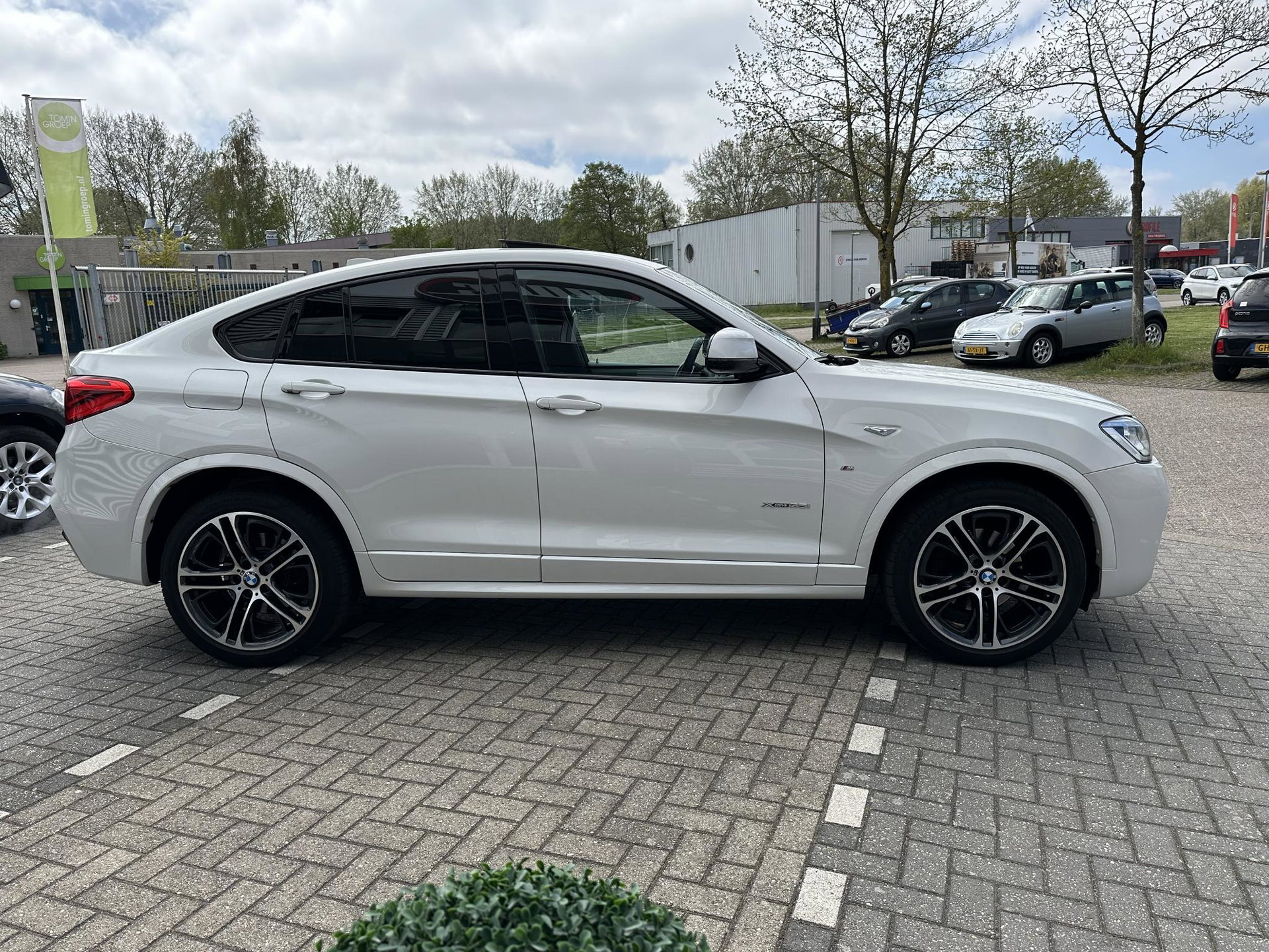 BMW X4 - 10