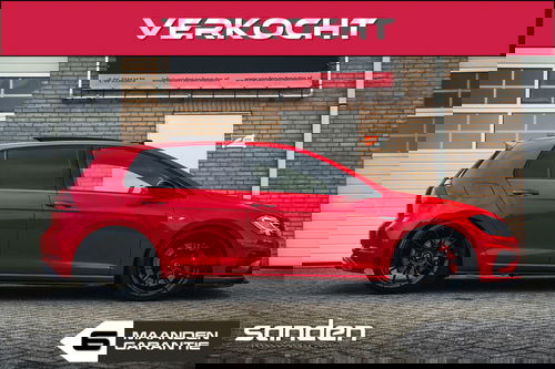 43158892