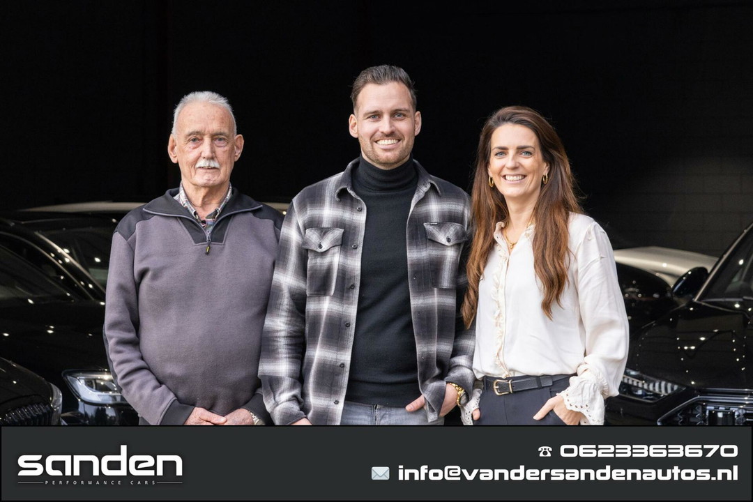 43887164