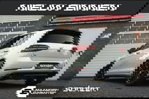 45367618