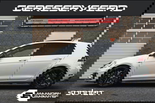 45367618