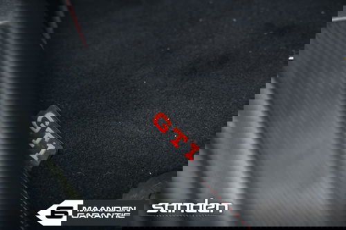 46670732