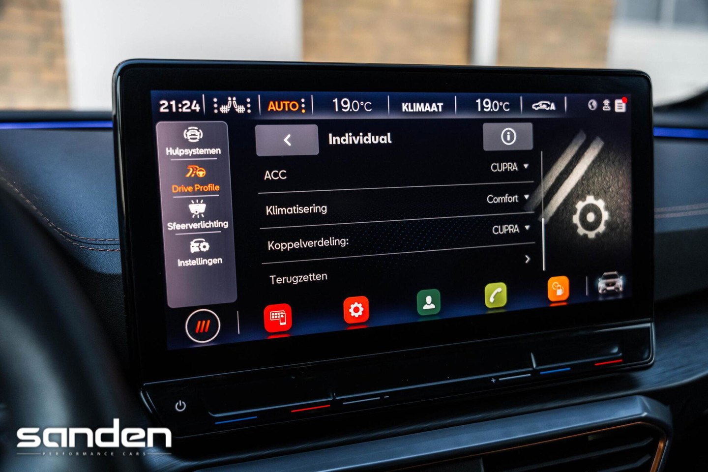 53900715