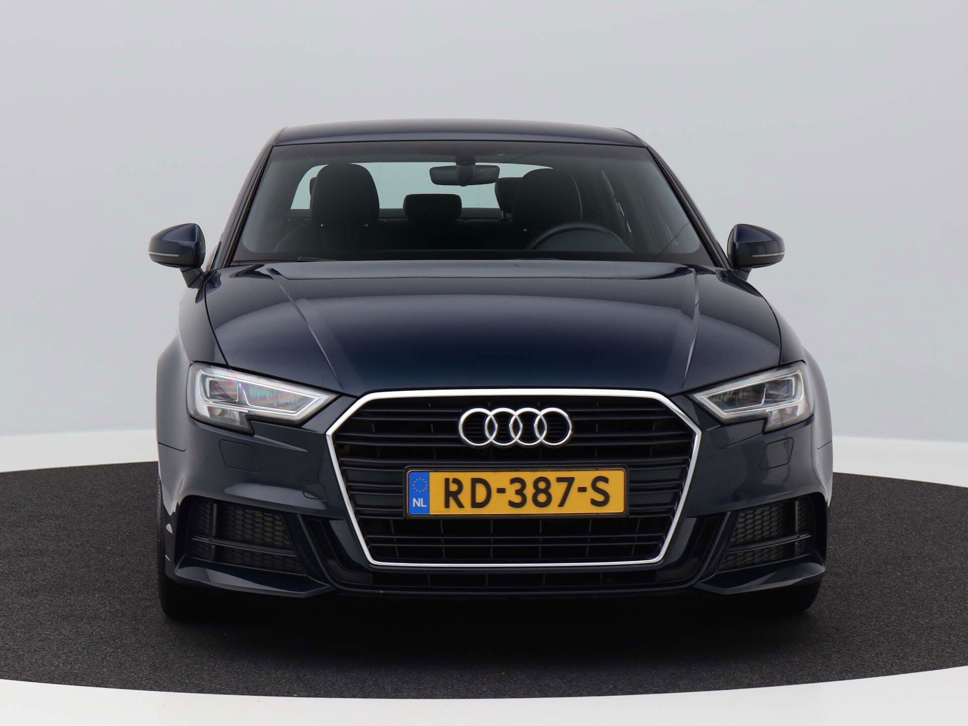 Auto afbeelding: 25