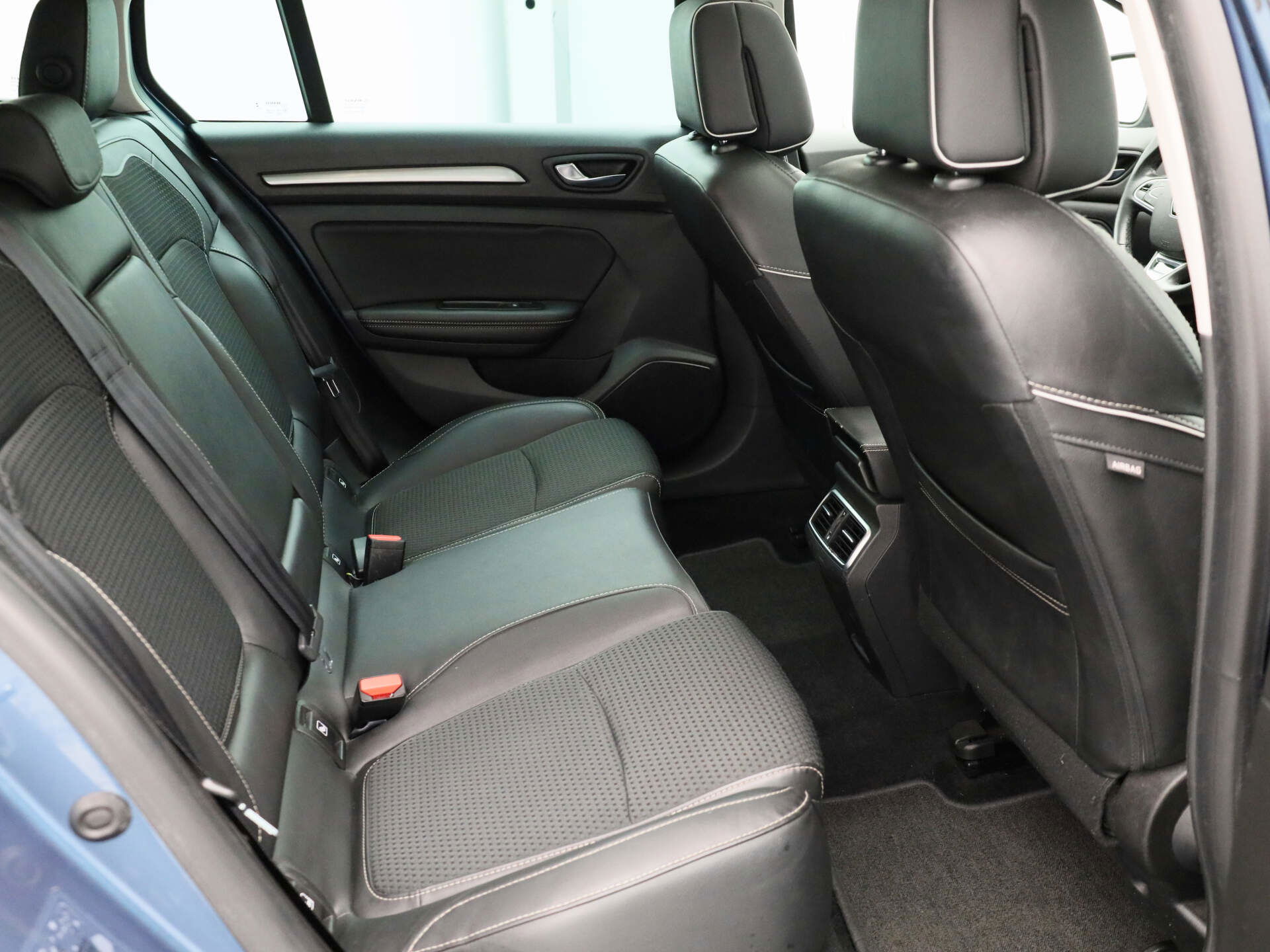 Auto afbeelding: 25