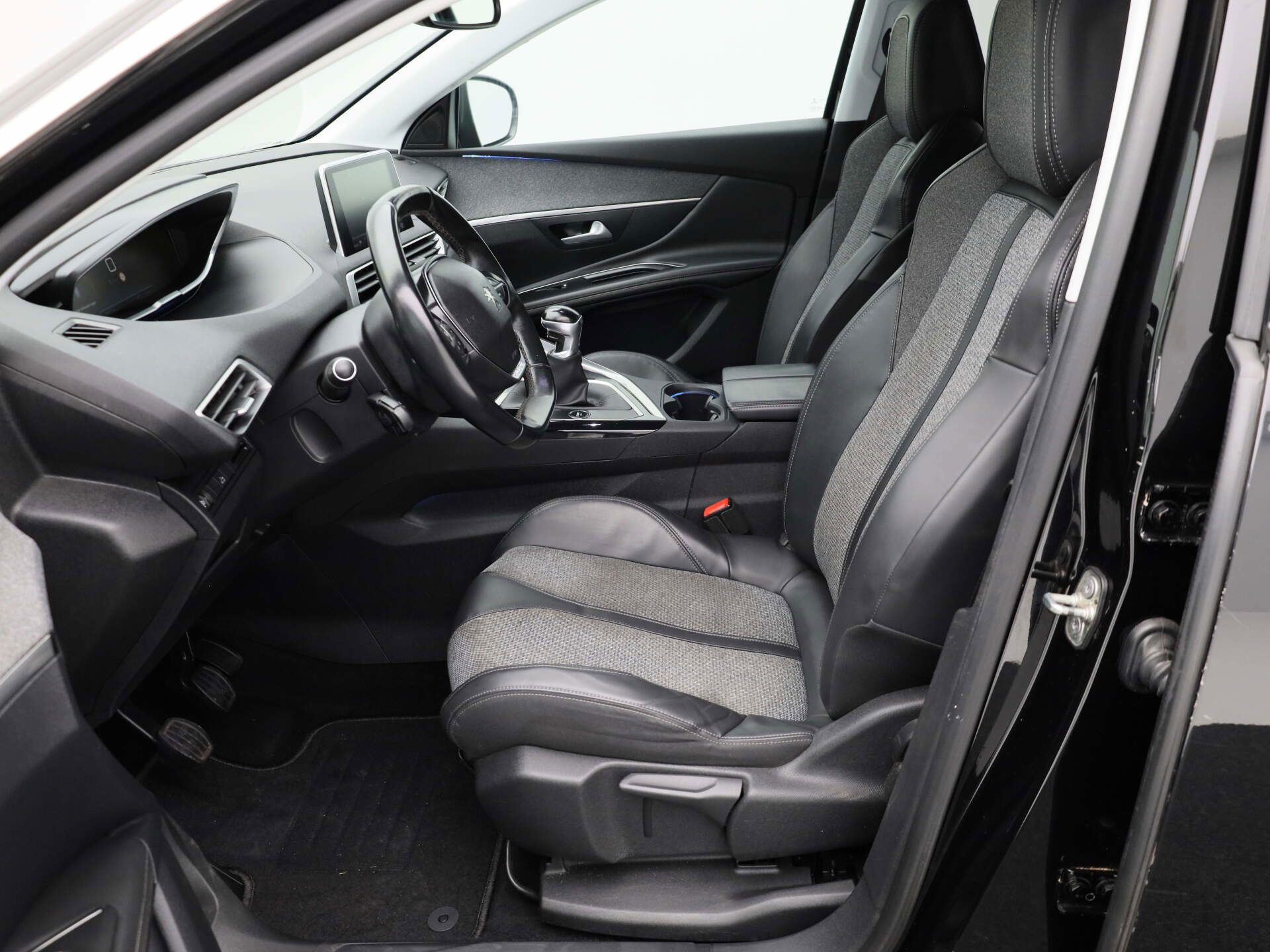 Auto afbeelding: 24