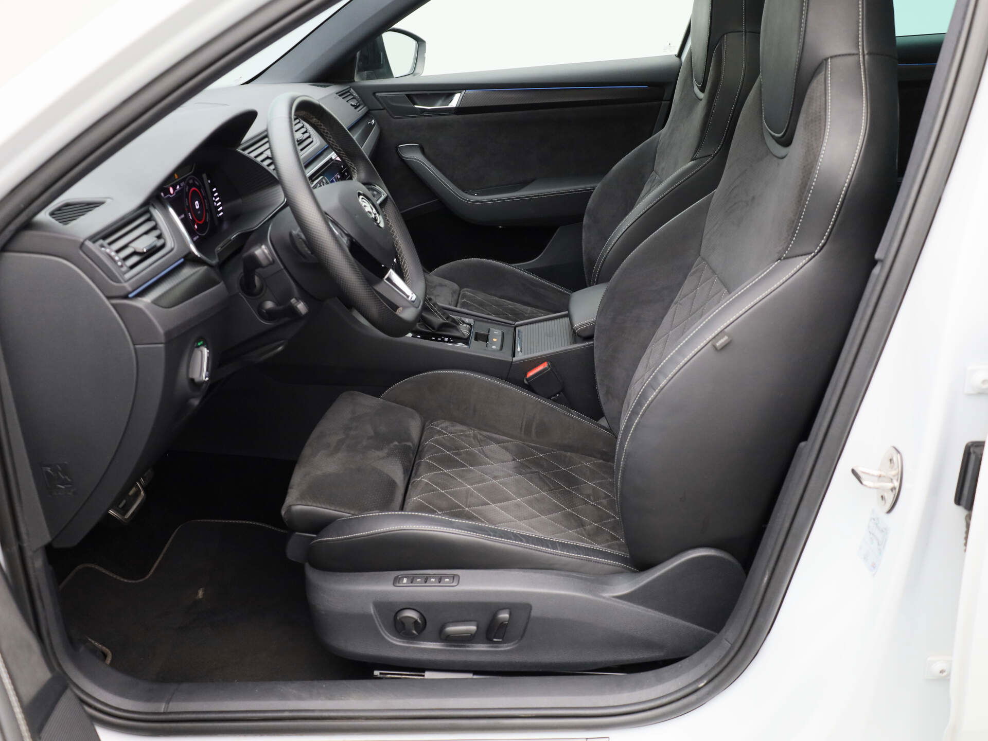 Auto afbeelding: 29