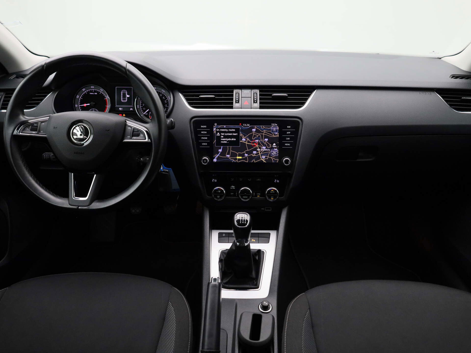 Auto afbeelding: 18