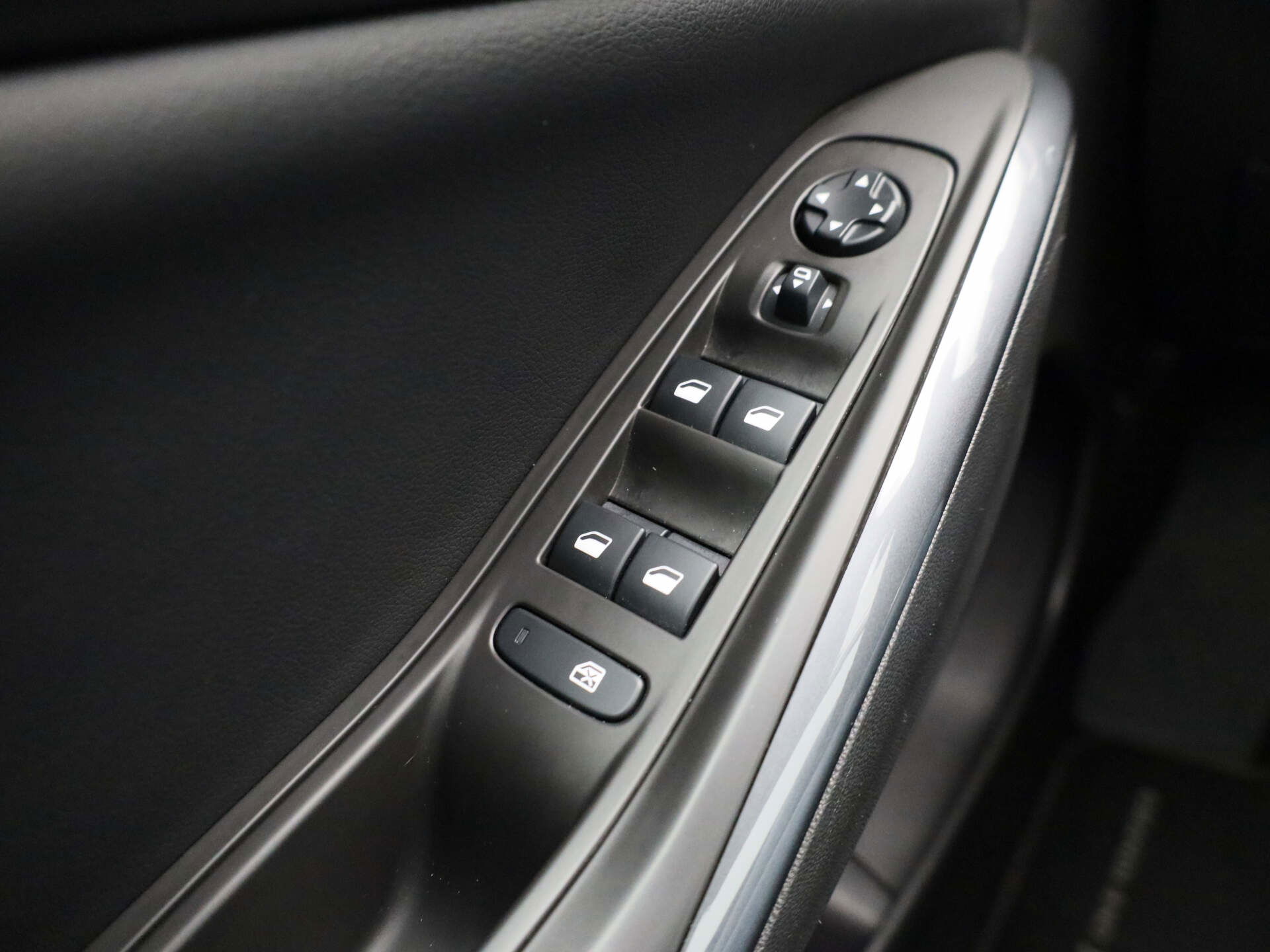 Auto afbeelding: 16