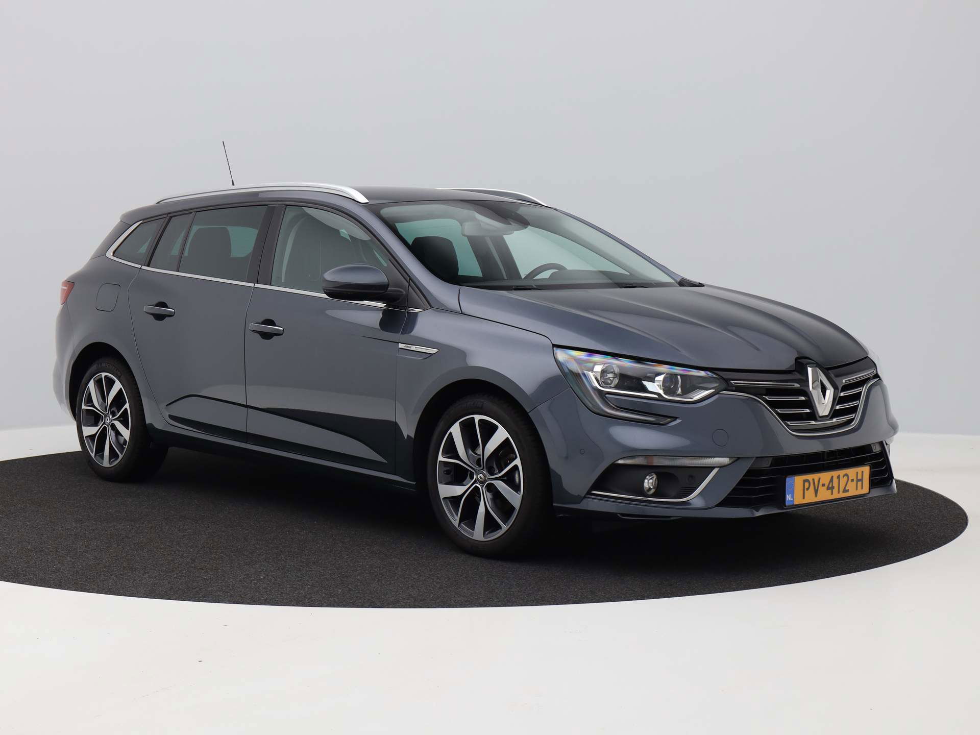 Auto afbeelding: 2