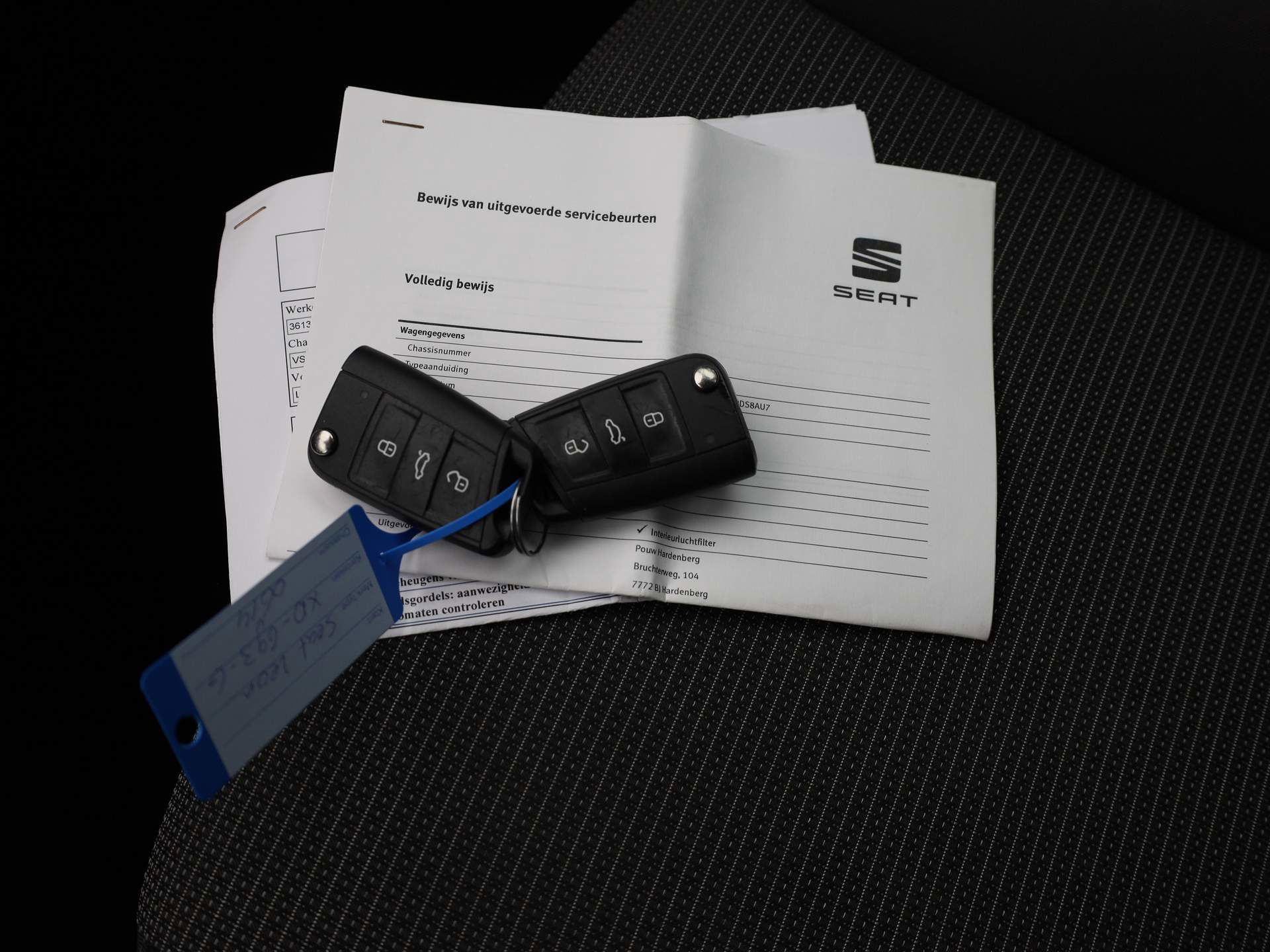 Auto afbeelding: 24